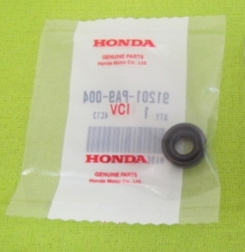 HONDA CRM250RK CRM250RM CRM250RP OIL SEAL RC VALVE 91201-PA9-004